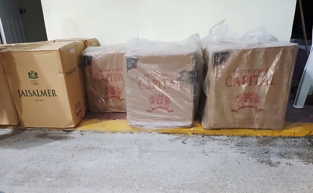 Ejército incauta 160,000 unidades de cigarrillos de contrabando en cuatro mulos en Elías Piña