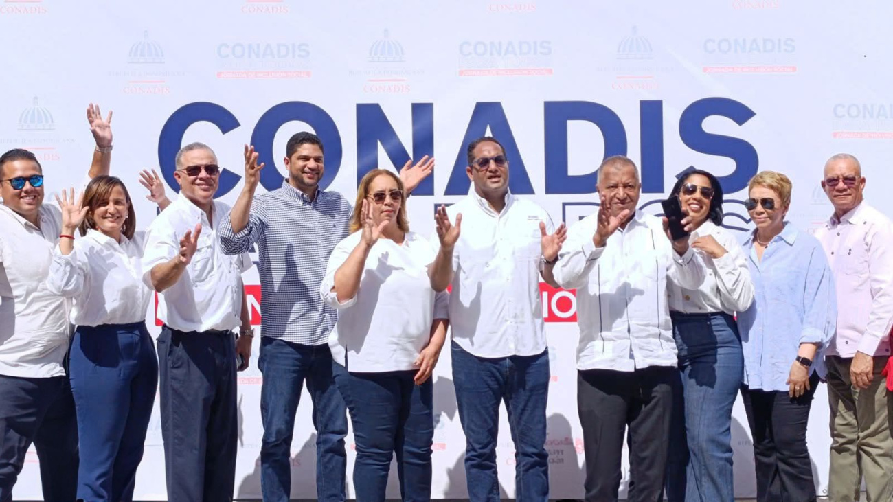 Conadis realiza masiva jornada de inclusión social en San Cristóbal para personas con discapacidad y sus familias
