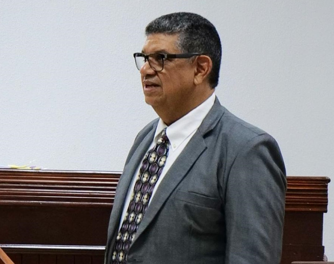 Arrestan a Rafael Olegario Helena Regalado por tácticas dilatorias en el caso Costa Dorada