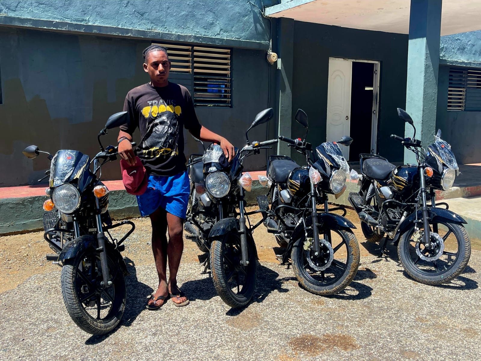 Ejército recupera cuatro motocicletas e impide contrabando hacia Haití en Bánica