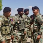 Comandante del Ejército recorre provincias de la línea noroeste; garantiza seguridad en la zona