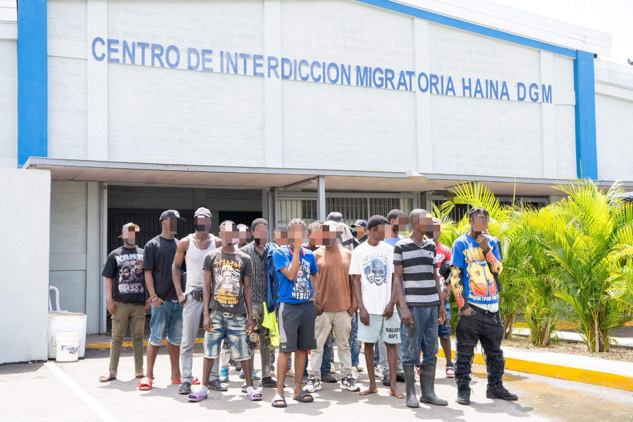 Unidades de interdicción migratoria detienen a 1,425 y repatrían 1,243 nacionales haitianos indocumentados