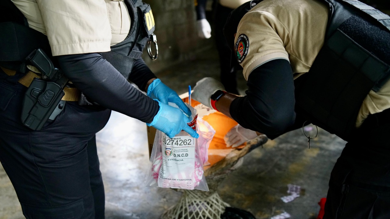Refuerzan operativos contra microtráfico en Peravia y San Cristóbal