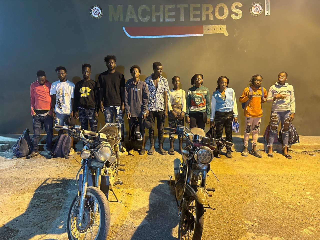 Ejército intensifica operativos en la línea noroeste; detienen 30 nacionales haitianos en situación migratoria irregular