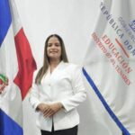 Francisca Padilla moviliza la solidaridad de Tenares y el amor a la educación para transformar los centros educativos