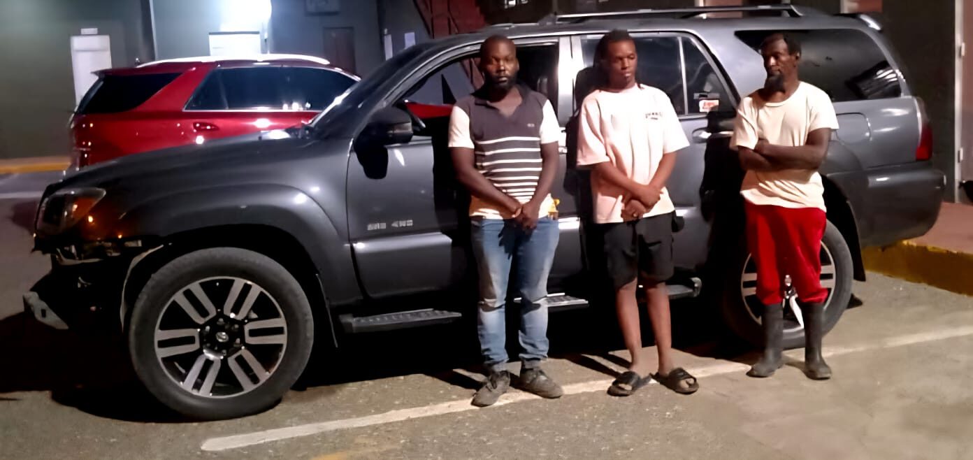 Ejército detiene vehículos utilizados para tráfico de indocumentados en San Juan de la Maguana