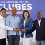 Vicepresidenta Raquel Peña y ministro Kelvin Cruz conmemoran el día de los clubes