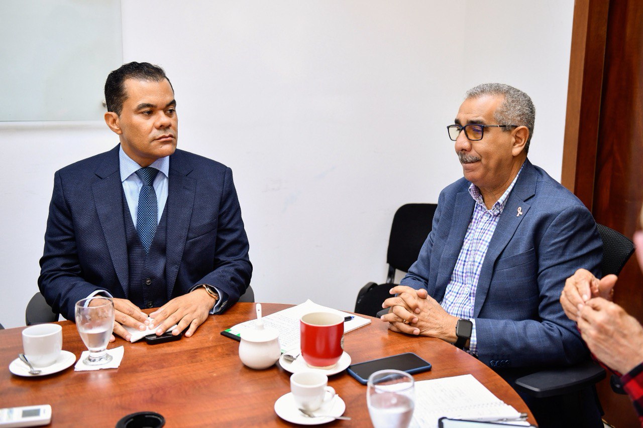 DIDA denuncia que las ARS no cumplen con normas que las mandan a comprar medicamentos en Dirección de Alto Costo para que salgan más baratos a los afiliados