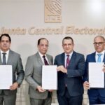 JCE y EMDOC firman contrato para suplir equipo, materiales y servicios para la nueva cédula