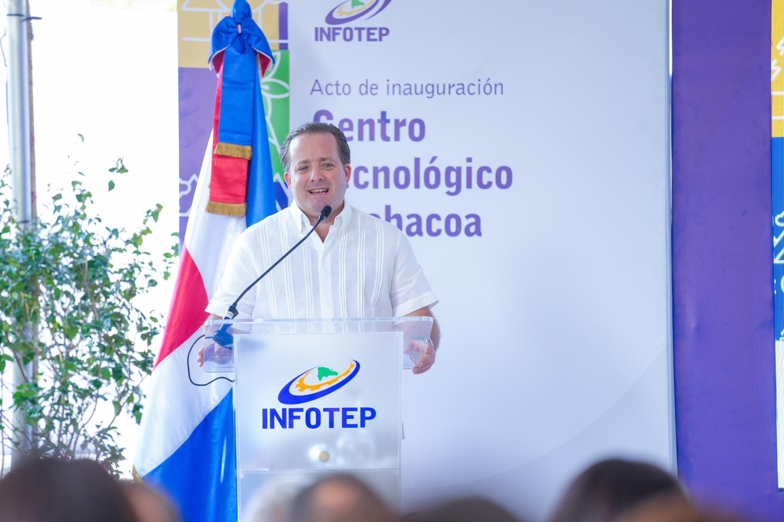 Paliza: en solo 5 años pasamos de 8 centros de INFOTEP a 62 en todo el país