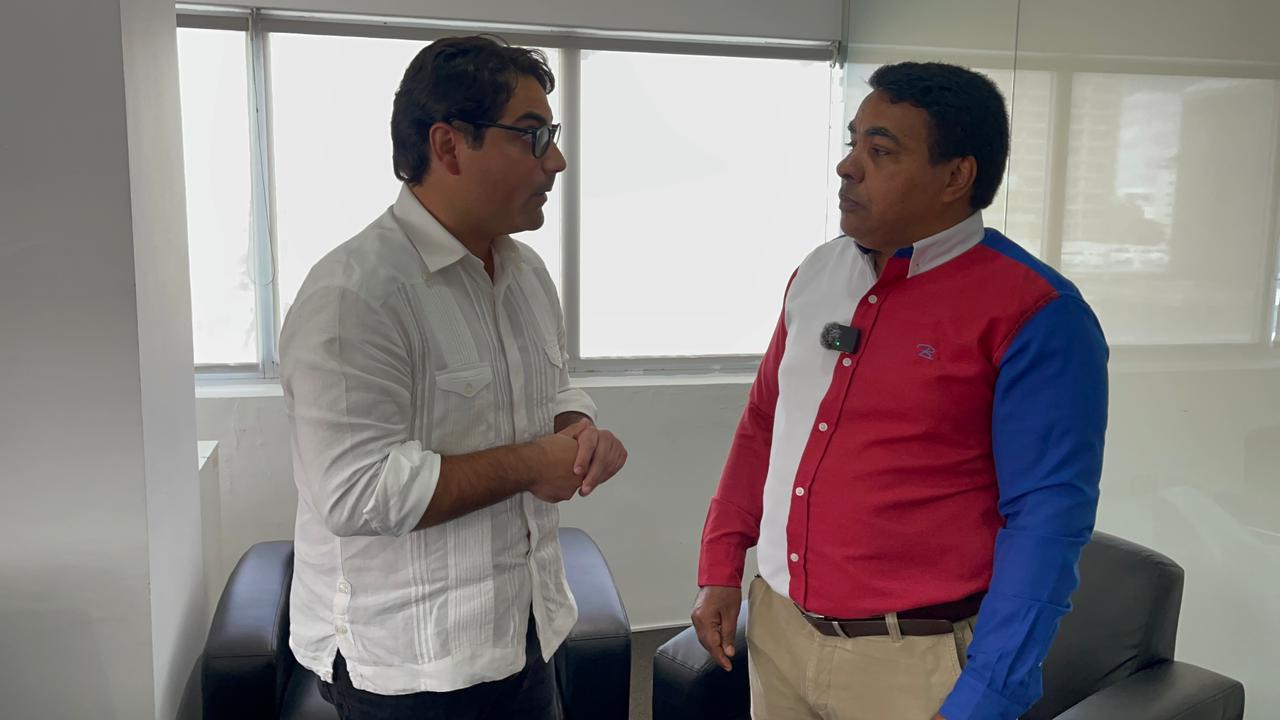 RD vial y CNTU llegan a solución para mejorar tránsito en los peajes y evitar en taponamiento