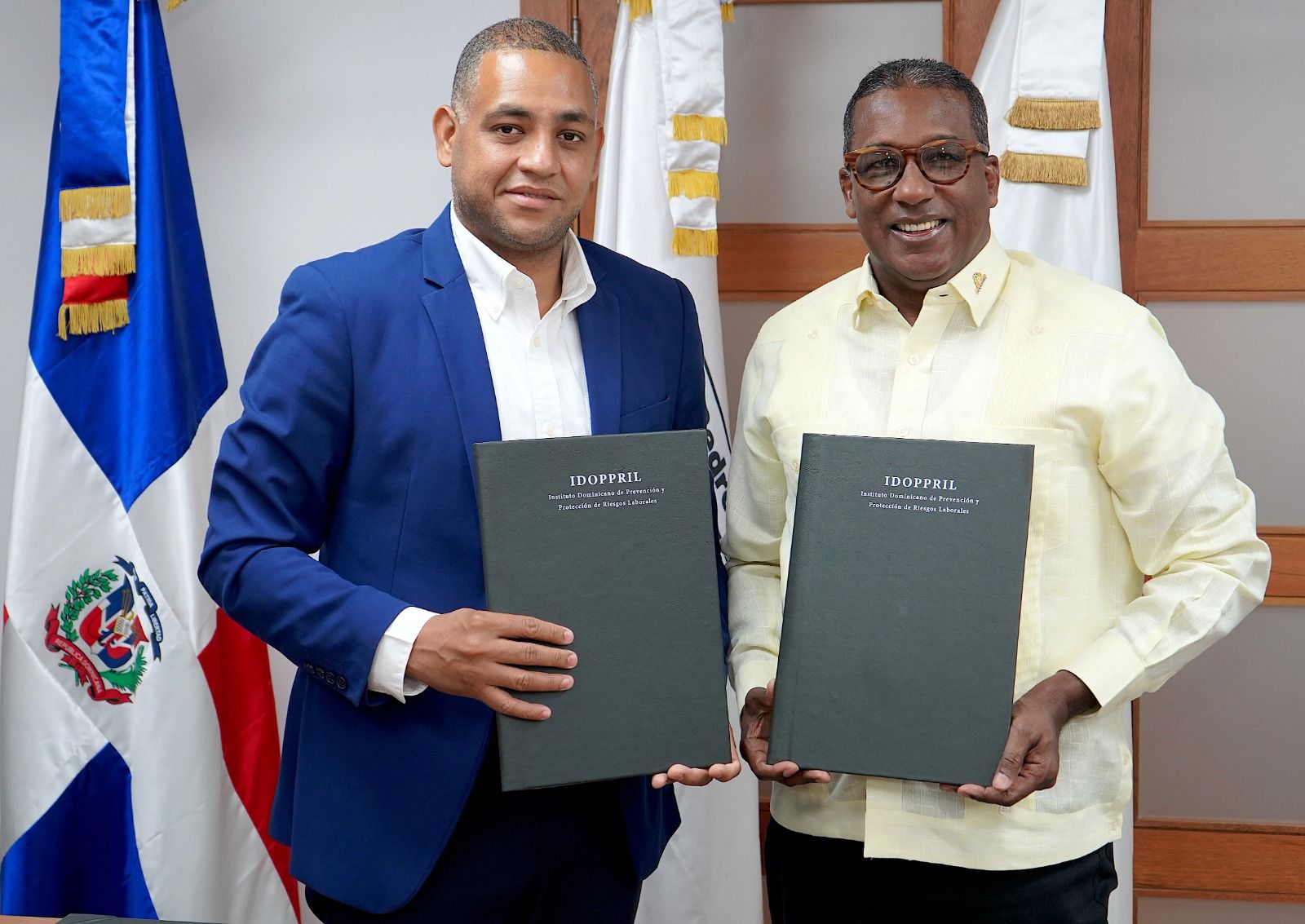 IDOPPRIL y Ayuntamiento SPM firman convenio en favor de seguridad y salud laboral