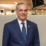 Presidente Abinader sale a México para cumplir compromisos familiares