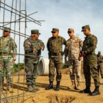 Ministro de Defensa sostiene reunión de alto nivel con directivos de CODEVI y supervisa avances de la verja perimetral fronteriza en Dajabón