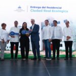 Presidente Abinader supera las 20 mil viviendas entregadas en su gestión; este domingo, 488 familias en SDE recibieron su nuevo hogar