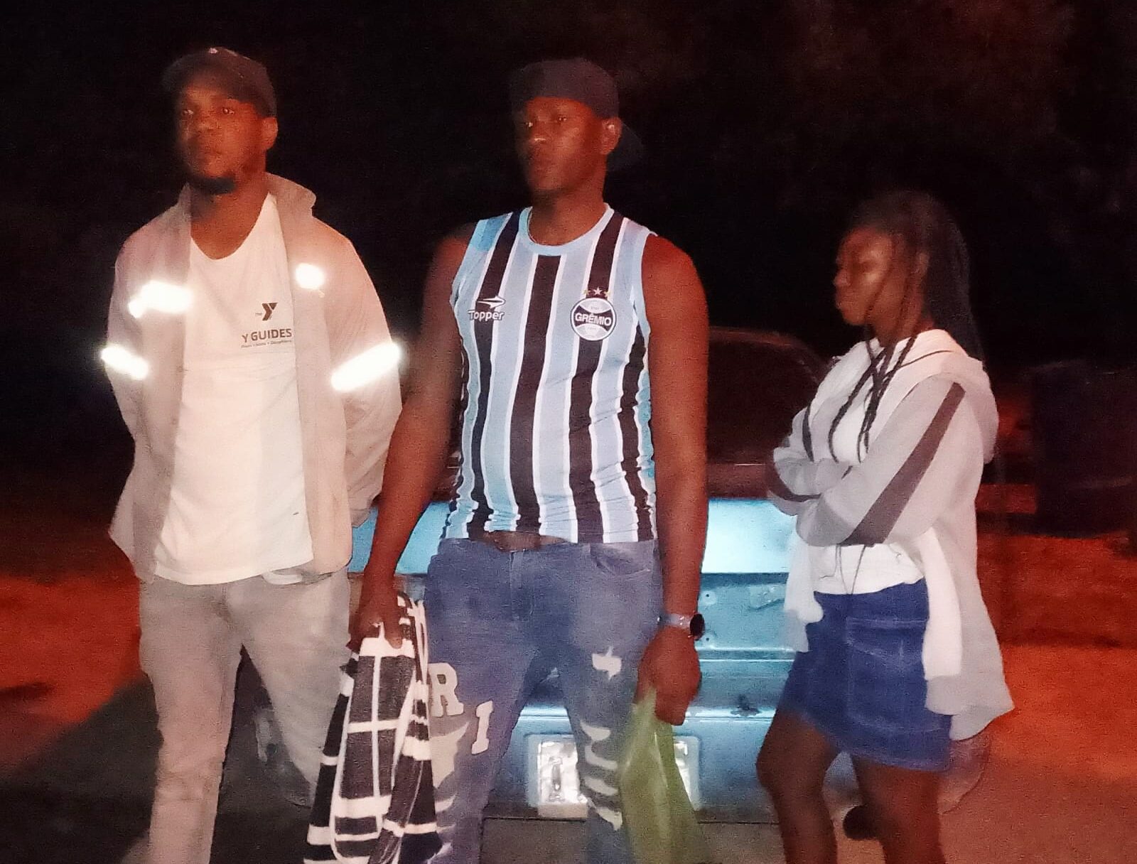 Ejército detiene ciudadano dominicano por transporte de haitianos indocumentados durante operativo en Santa Elena, Barahona