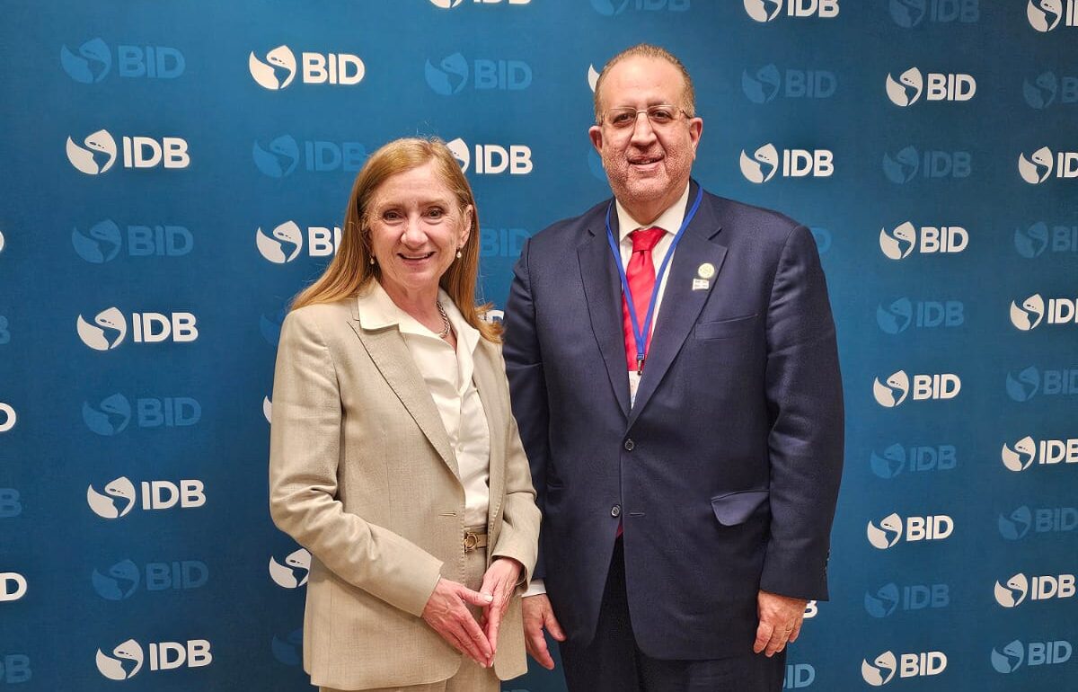 Ministro Magín Díaz desarrolla amplia agenda de trabajo en las Reuniones Anuales del Banco Mundial y el FMI