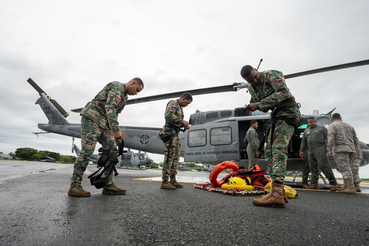 Fuerzas Armadas listas para operaciones de rescate y apoyo humanitario ante los efectos de la tormenta Melissa