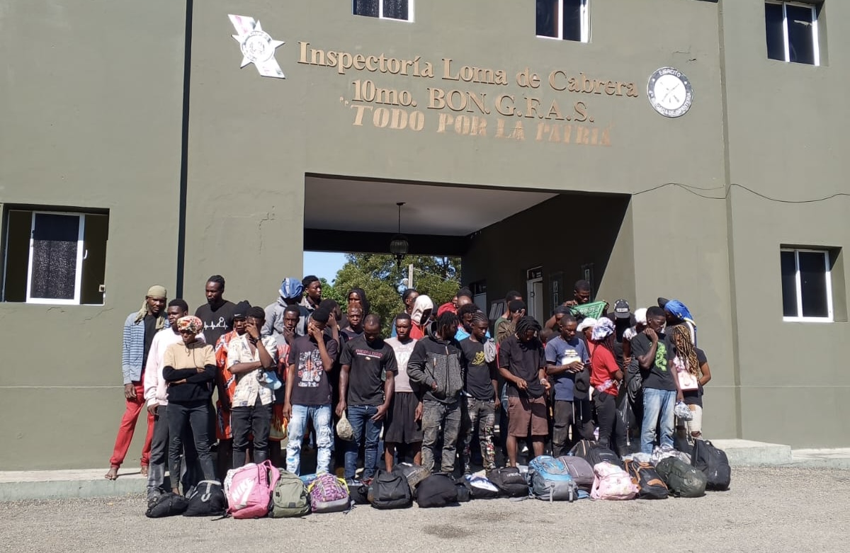 Más de 14 mil indocumentados detenidos en septiembre durante operativos del Ejército de República Dominicana
