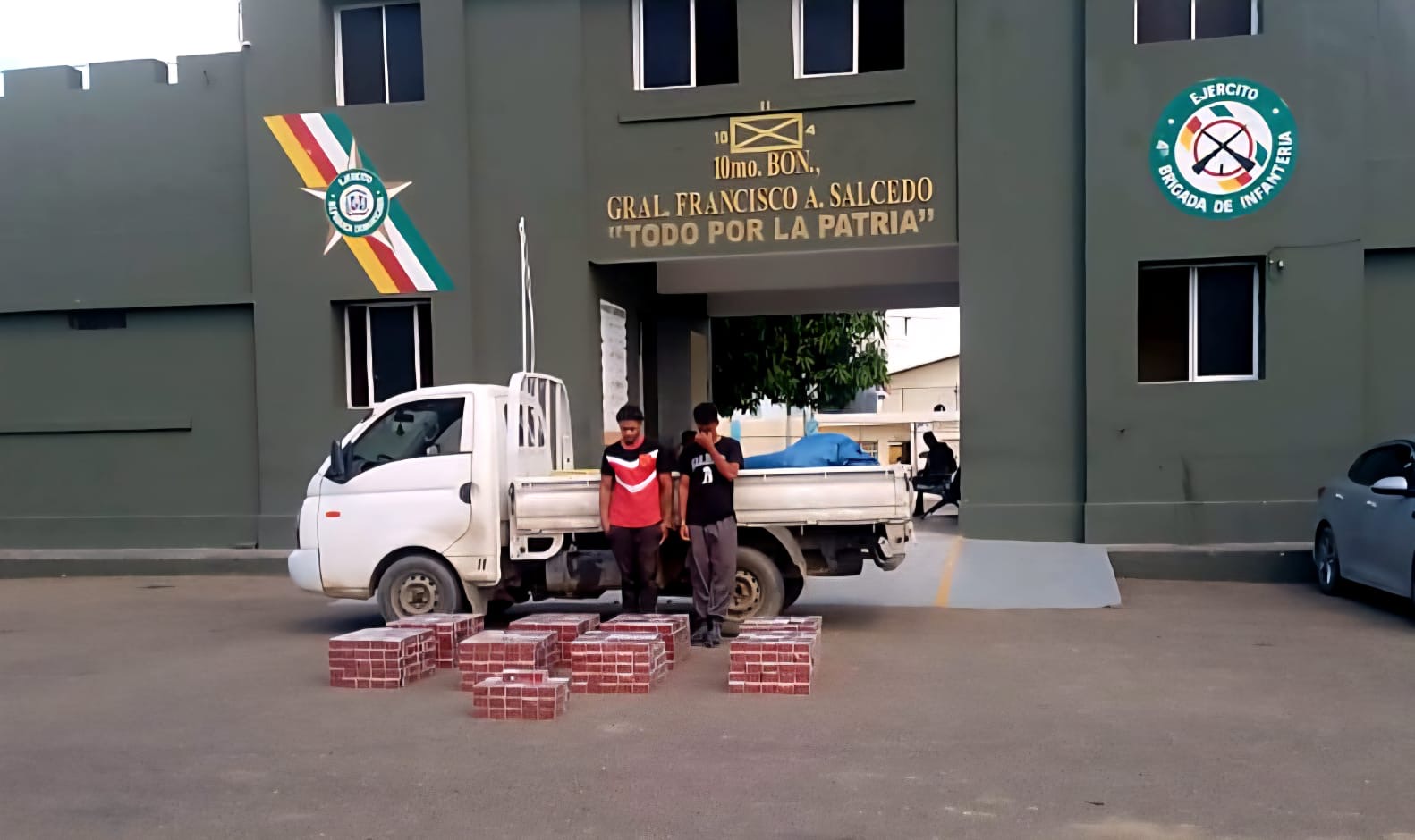 Ejército ocupa contrabando de más de 83 mil cigarrillos ocultos en un camión en Dajabón