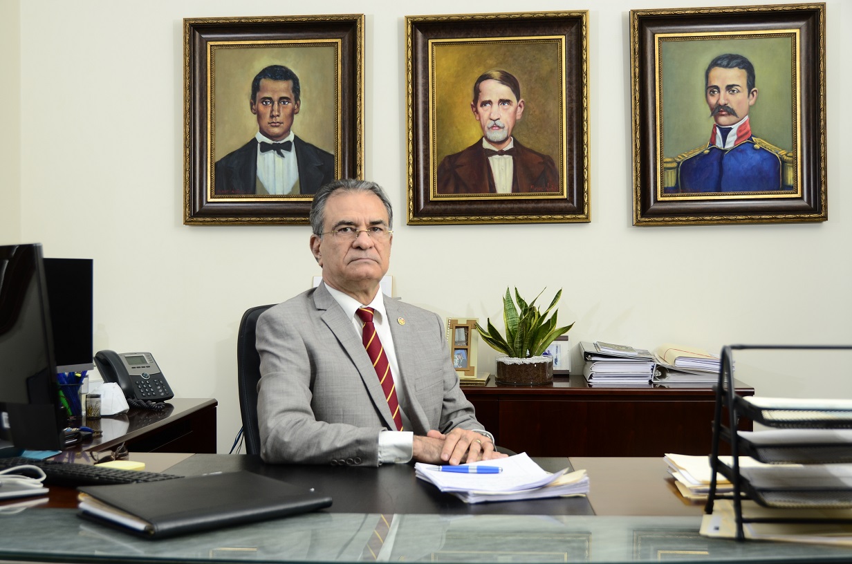 UASD respalda continuidad del juez Ygnacio Pascual Camacho en el Tribunal Superior Electoral