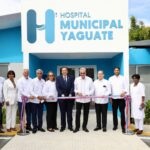 Abinader entrega hospital remozado y nueva emergencia en Yaguate para 42 mil personas