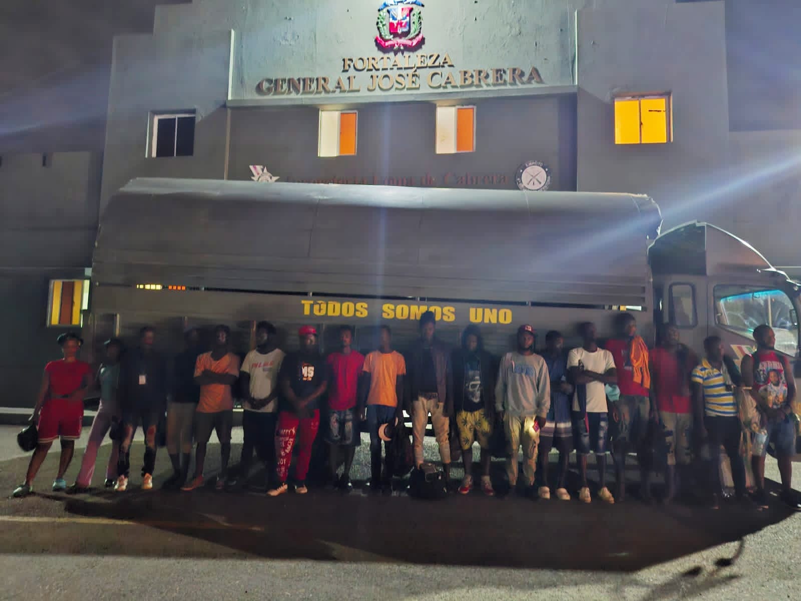 ERD detiene a 18 haitianos indocumentados en Loma de Cabrera