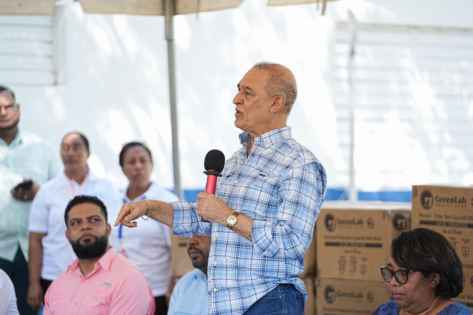 PROMESE/CAL entrega medicamentos a provincias del Sur declaradas en estado de emergencia