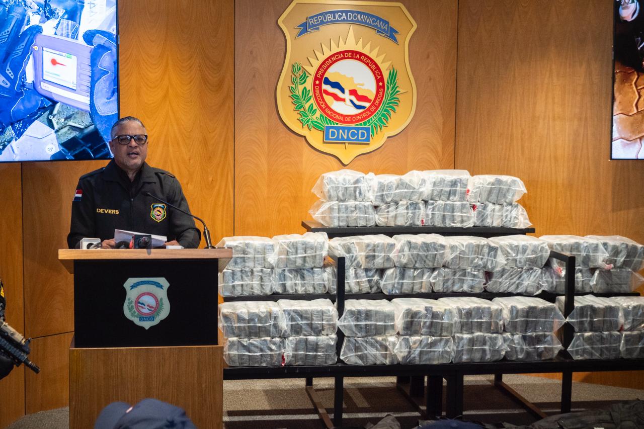 DNCD decomisa 200 paquetes de presunta cocaína en Puerto Caucedo