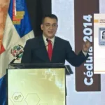 JCE muestra el diseño de la nueva cédula y fija inicio de entrega para abril de 2026