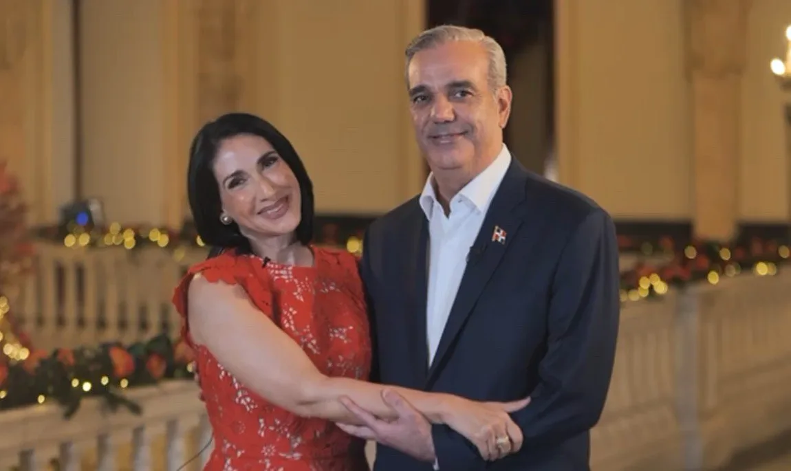 Presidente Abinader llama a los dominicanos a estar unidos, al amor y la solidaridad en esta Navidad y Año Nuevo