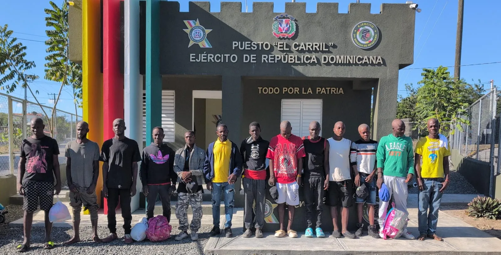 Detienen 282 haitianos indocumentados en diferentes provincias de la Región Sur del País