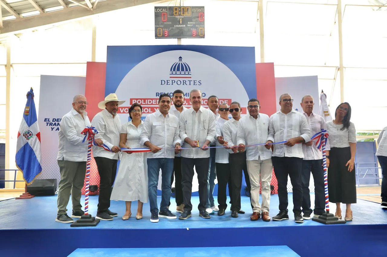 Presidente Abinader entrega obras deportivas en Dajabón con inversión de 43.5 millones de pesos