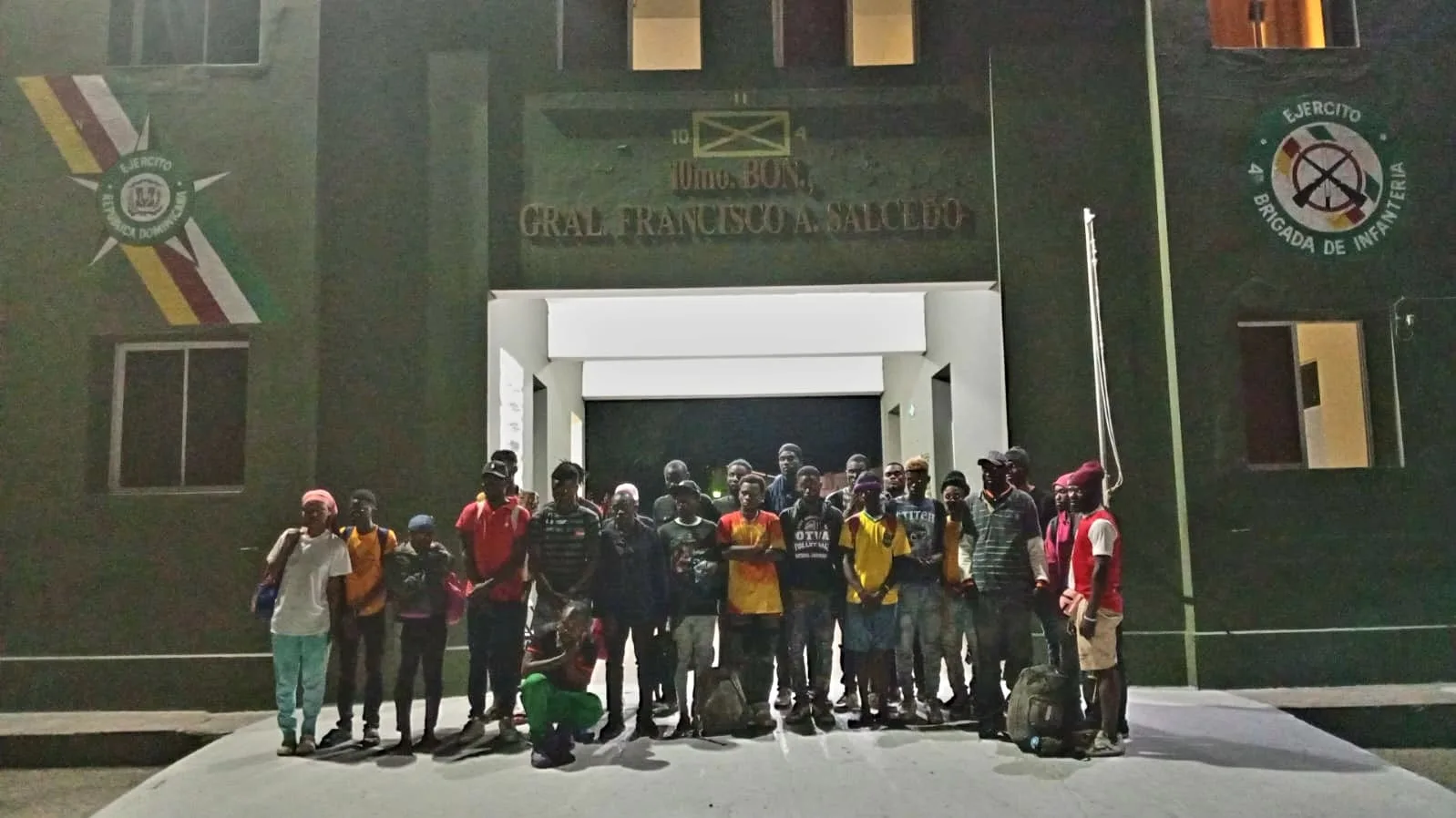 Ejército detiene 28 migrantes haitianos localizados con vigilancia de drones en Dajabón