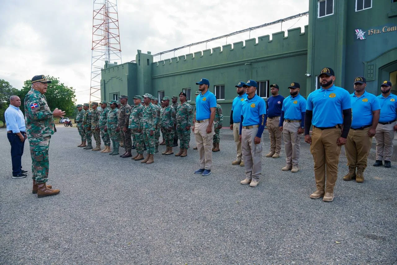 Director General de Migración supervisa operaciones migratorias en Montecristi, Valverde y Santiago Rodríguez, exhorta a sus Agentes a actuar con Integridad