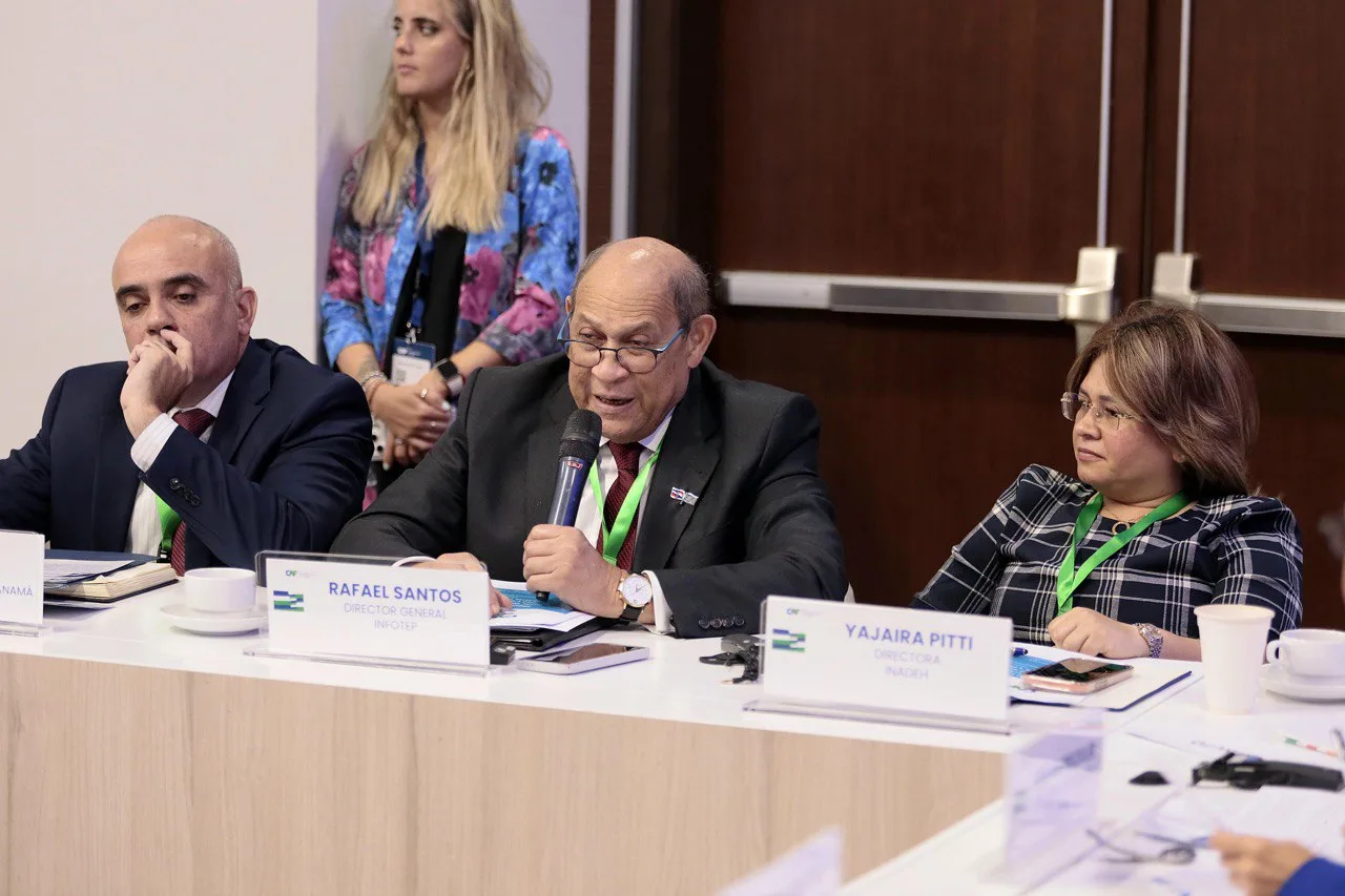 Director del INFOTEP propone repensar la formación laboral para el desarrollo de América Latina y el Caribe en Foro CAF-Panamá