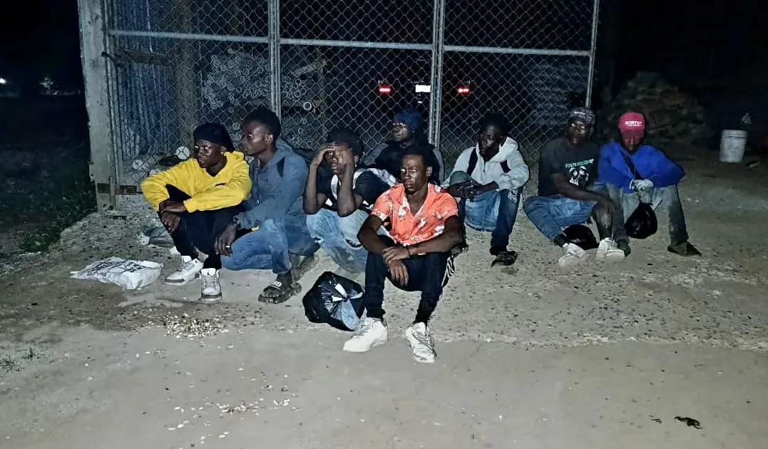 Ejército detiene 24 haitianos indocumentados detectados con drones en Dajabón