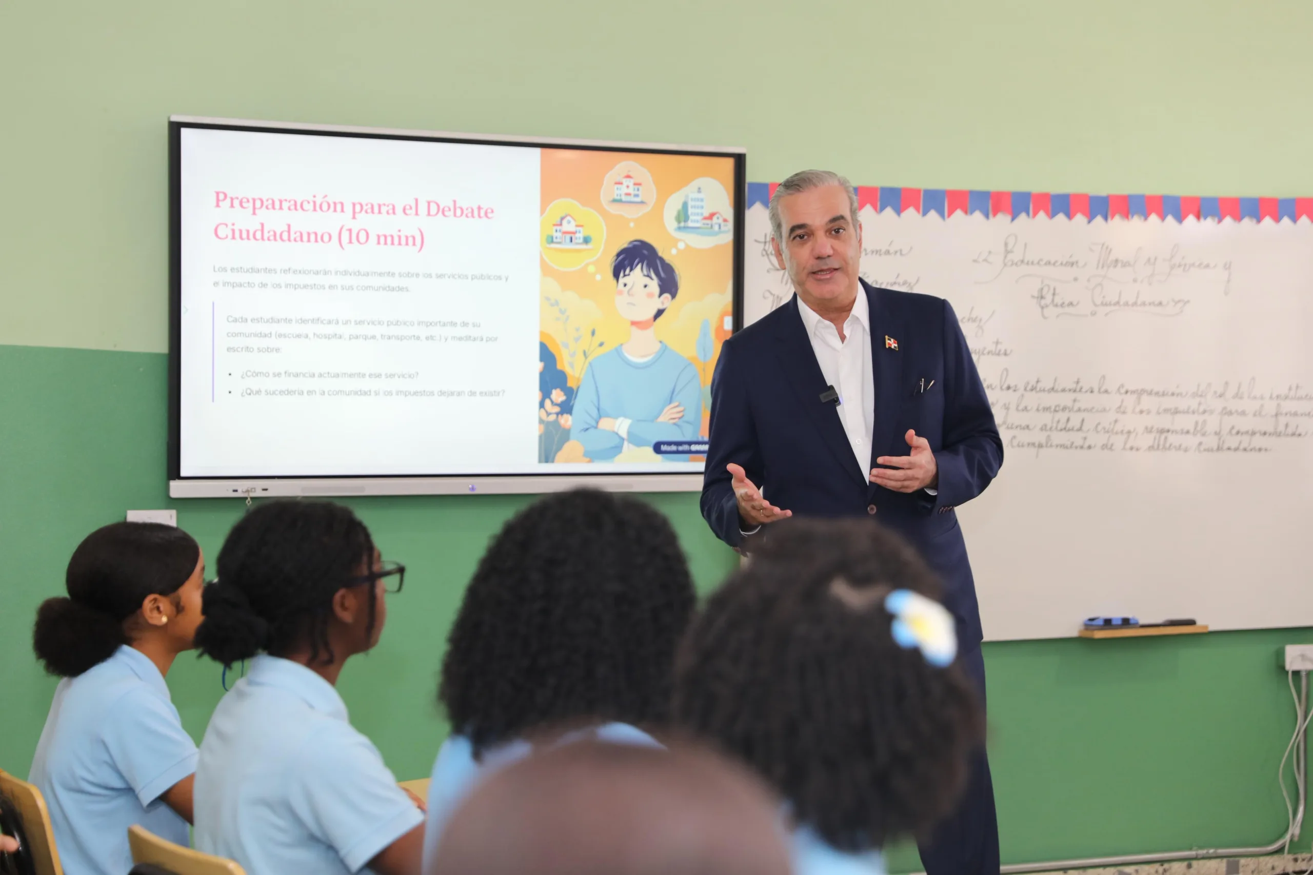 Presidente Abinader da seguimiento a la docencia de Educación Moral, Cívica y Ética Ciudadana y destaca su aporte a la formación de mejores ciudadanos y dominicanos
