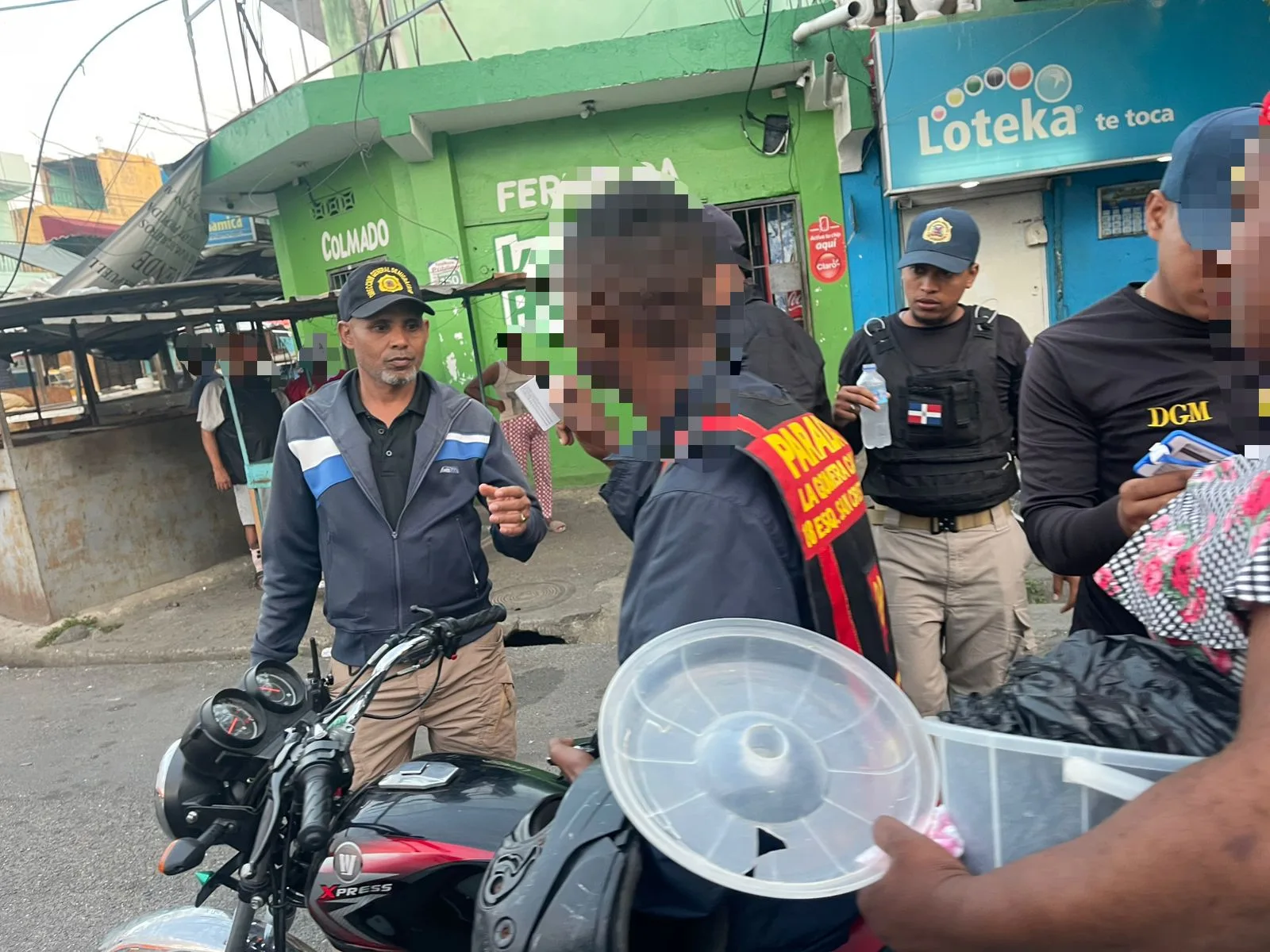 DGM continúa operativos a nivel nacional con 3,070 detenidos y 2,979 deportados viernes y sábado: totalizan 535 en Los Mina en febrero