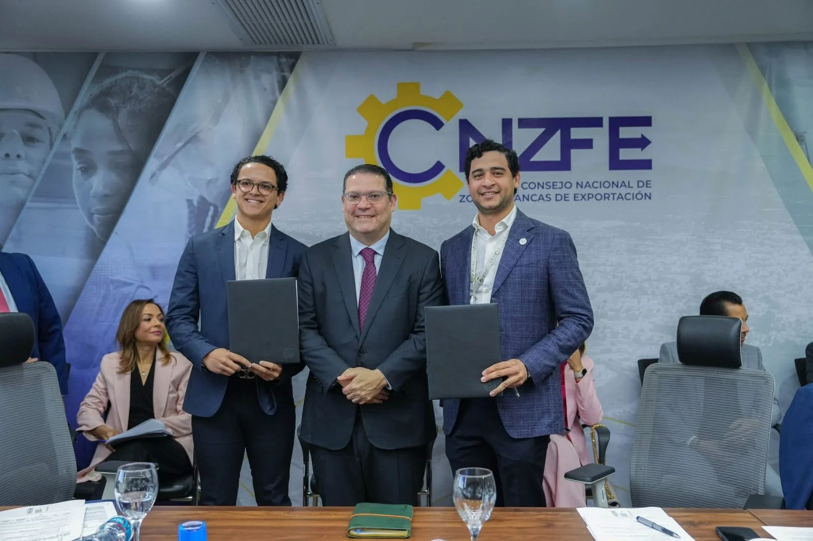 Yayo anuncia innovaciones en consejo de Zonas Francas e inversión superior a RD$800 millones
