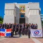 Cámara de Cuentas deposita ofrenda floral en el Altar de la Patria con motivo del 182 aniversario de la Independencia Nacional