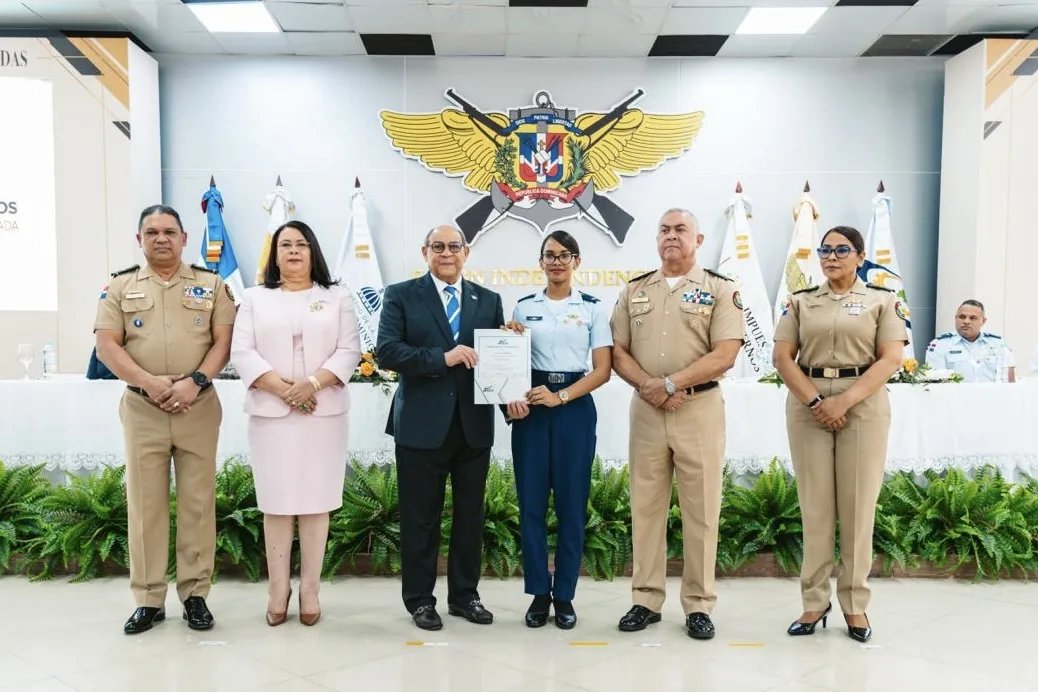 Ministerio de Defensa fortalece buenas prácticas administrativas y financieras mediante capacitación especializada