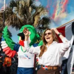 Carnaval del Distrito Nacional llena de alegría, color y tradición el malecón