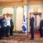 Presidente Abinader juramenta a los miembros que integran el Comité Gestor del Jardín Botánico de San Juan de la Maguana