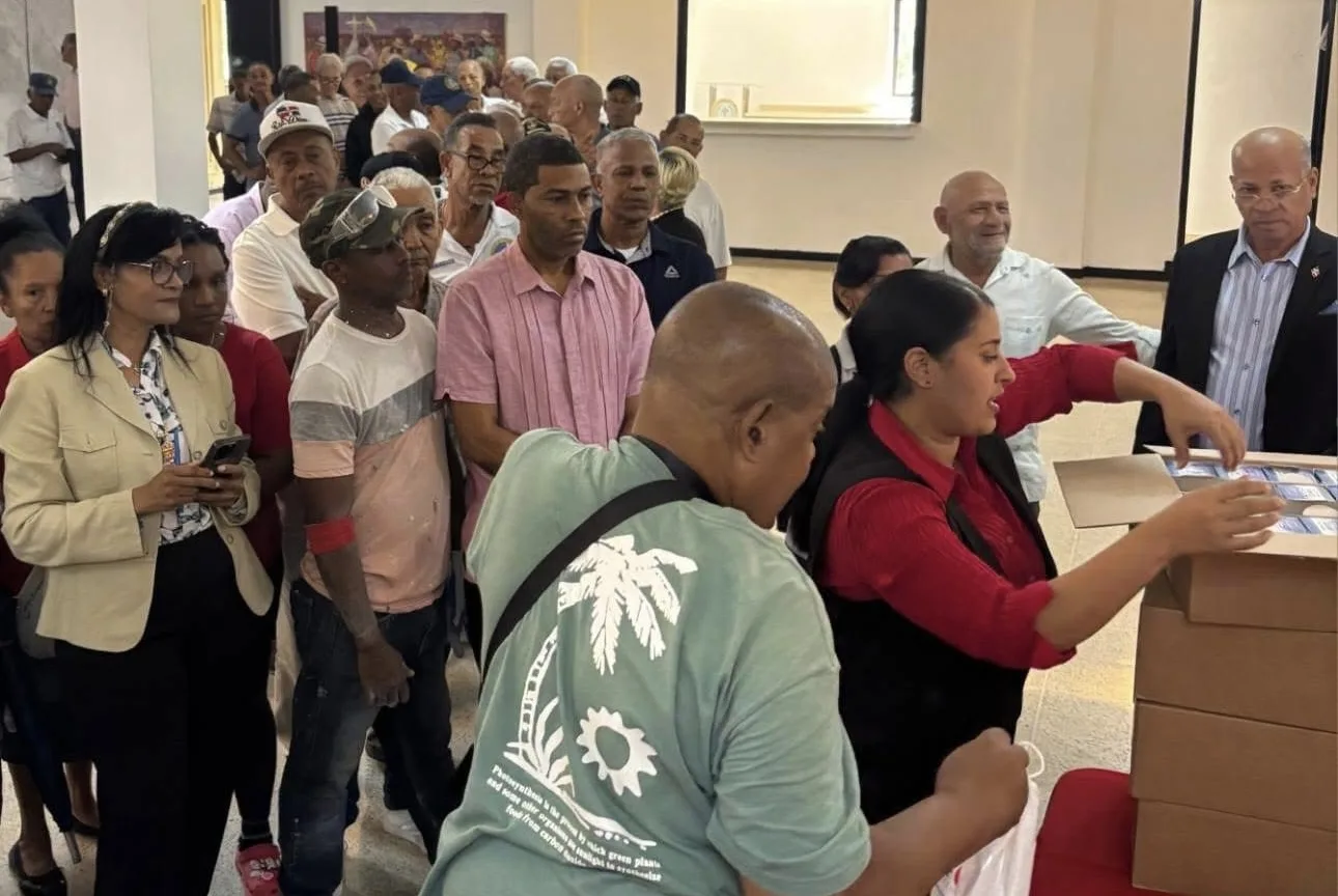 Hermandad de Veteranos y Asistensi presentan Programa 2026 de Salud y Bienestar con amplia participación de veteranos