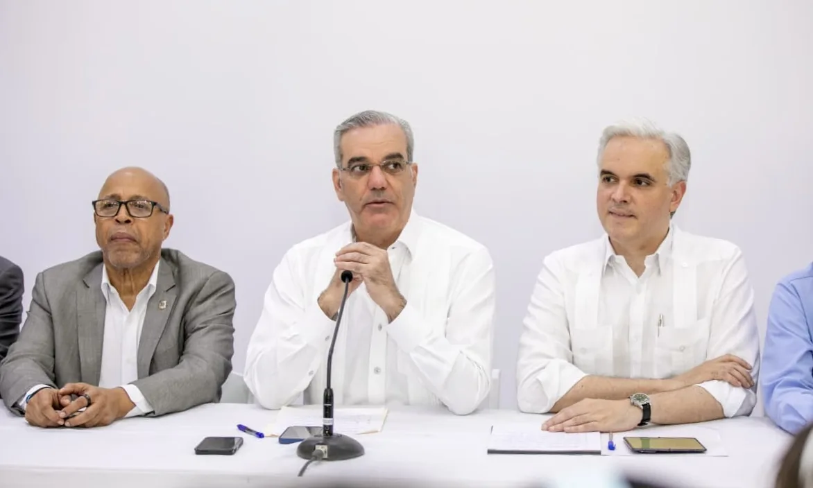 Presidente Abinader: “República Dominicana se prepara para dar un salto exponencial en el ámbito digital”