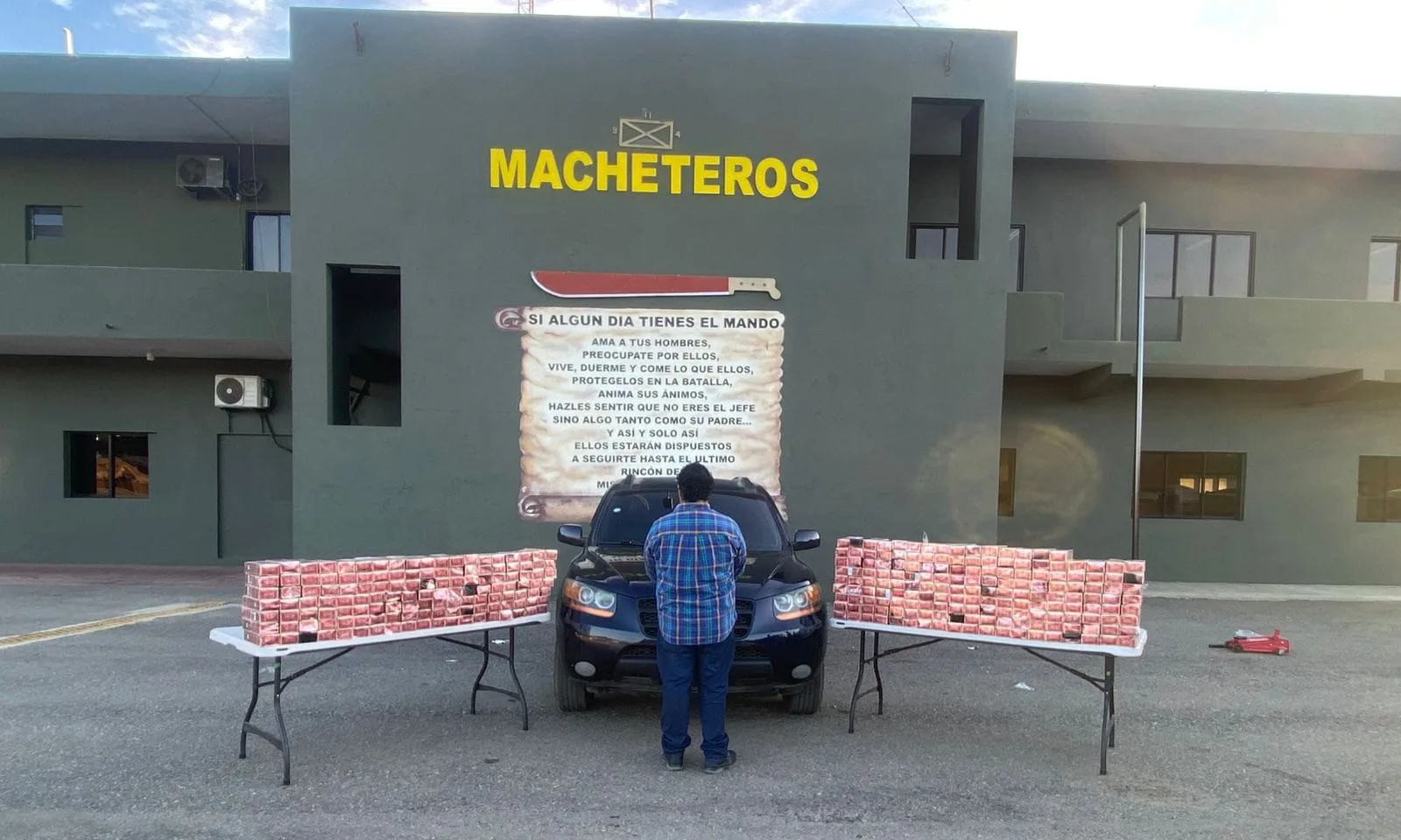 Ejército ocupa 60 mil cigarrillos ocultos en una jeepeta en Montecristi