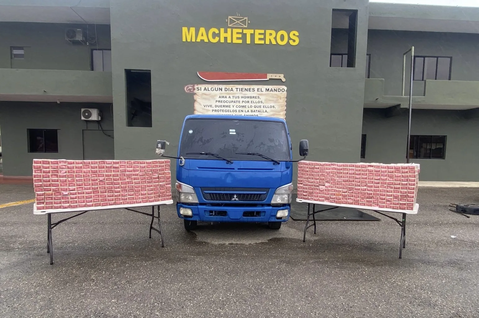 Ejército ocupa camión con 150 mil cigarrillos en Montecristi