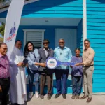 Propeep entrega vivienda remozada y amueblada a pareja de envejecientes en Las Lagunas de Azua