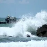 Pronostican aguaceros vespertinos, fuertes ráfagas y oleaje peligroso